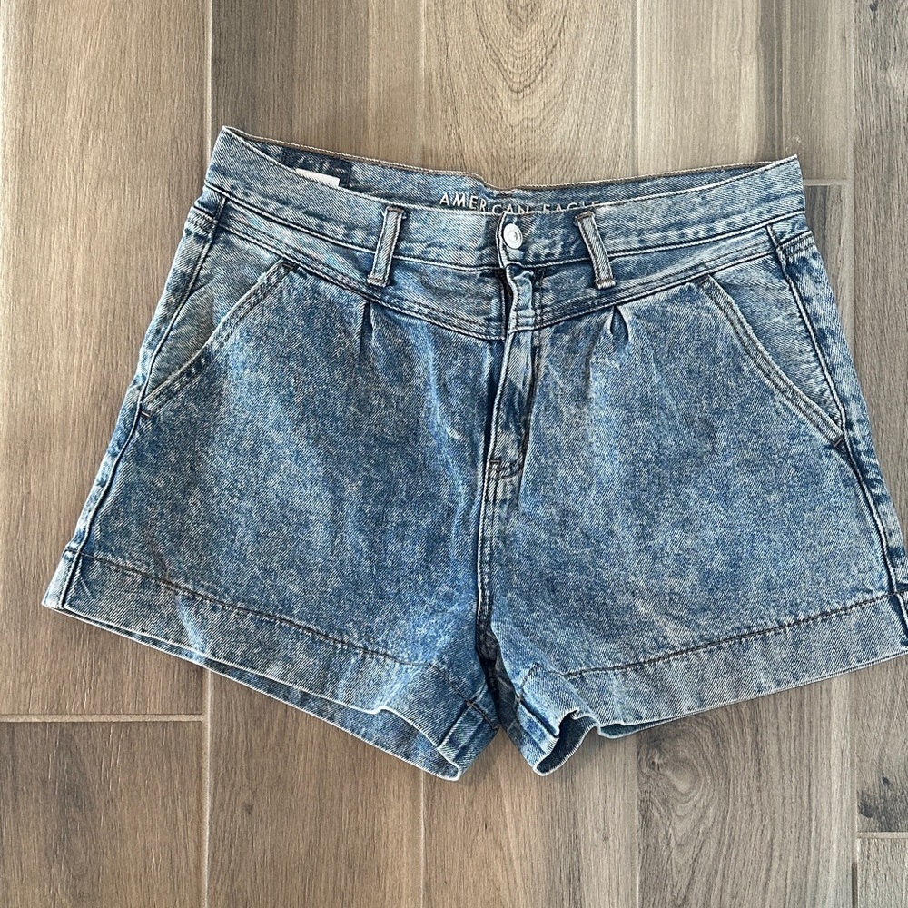 American Eagle Mom short size 10